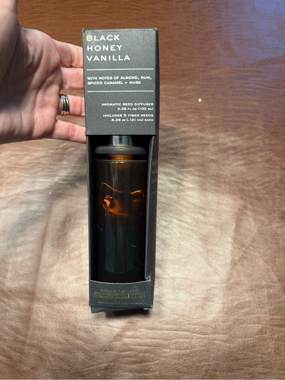 Threshold Black Honey Vanilla Reed Diffuser in Black & Amber